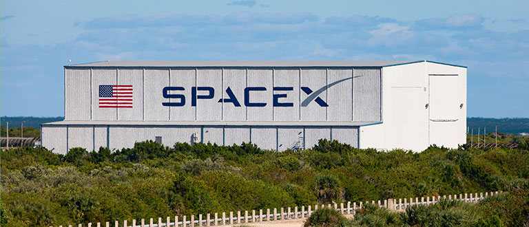 As The World’s Most Capitalised Private Space Company Pivots Toward The Moon, Industrial Economics Take Centre Stage, Signalling A New Resource Supercycle.